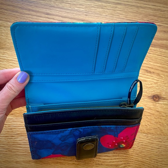 Desigual Colorful Wallet - Picture 3 of 3